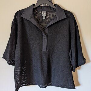 CROCHET SHORT SLEEVE POLO SHIRT. NWT